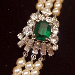 vintage pearl diamante choker 1980s